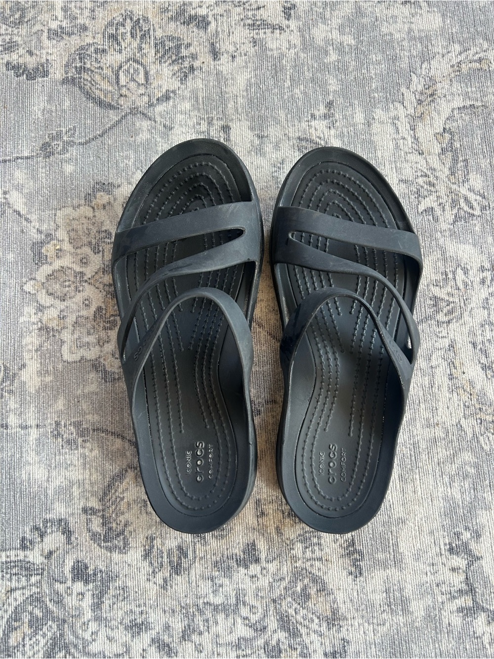 Crocs Swiftwater Sandal - Size 5